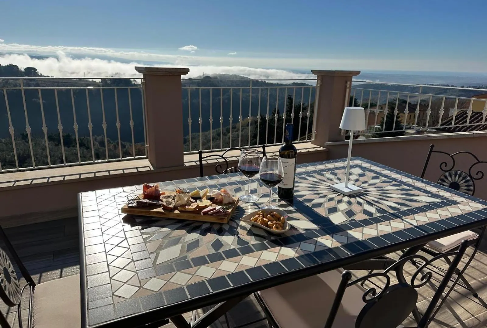 Terrazza Belvedere Riparbella
