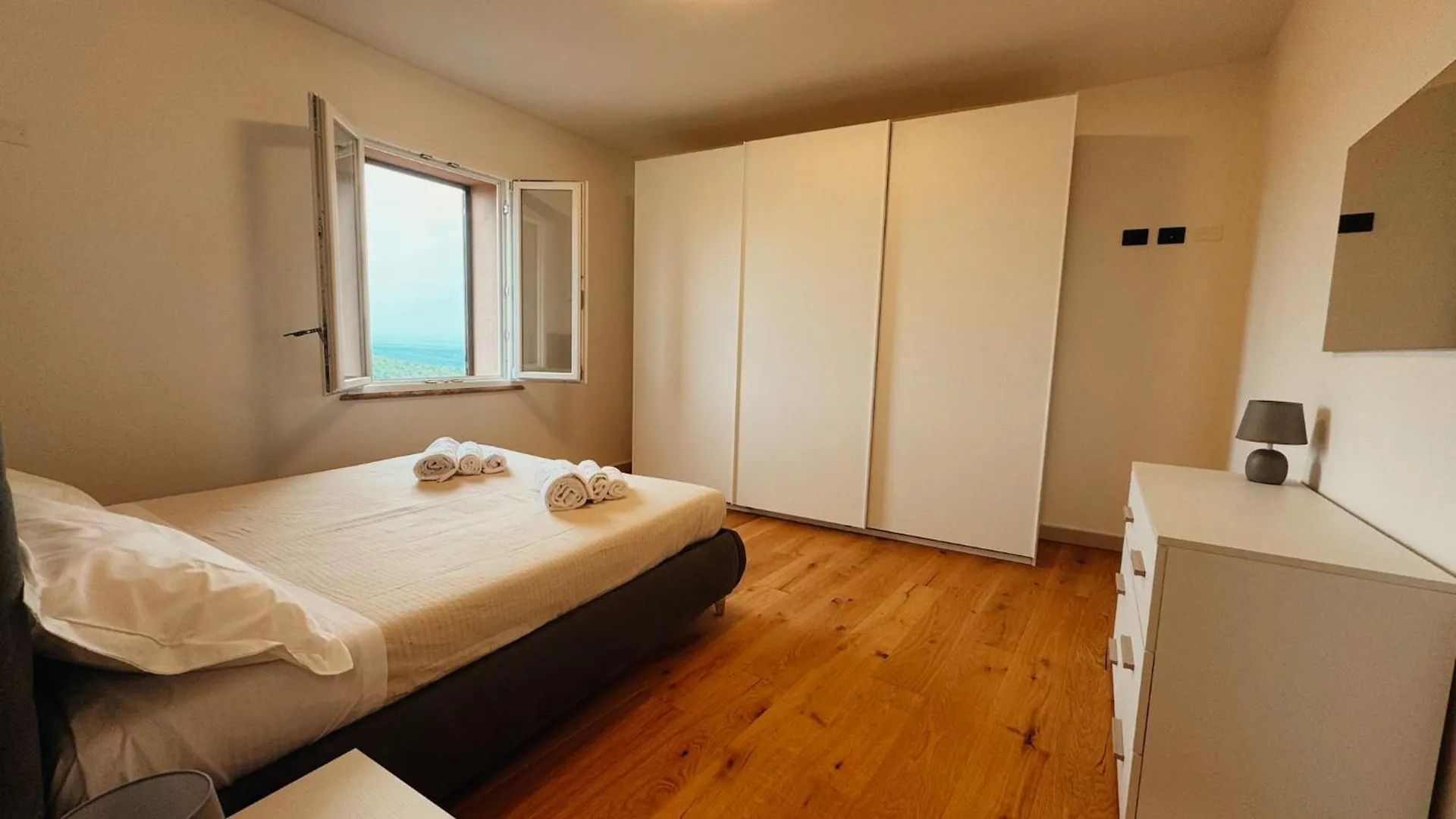 Terrazza Belvedere Riparbella İtalya