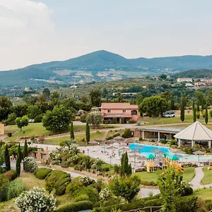 Apartmanhotel Borgo Felciaione, Riparbella