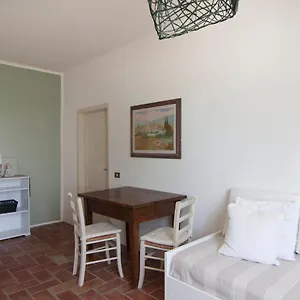 Agriturismo Terenzana Riparbella